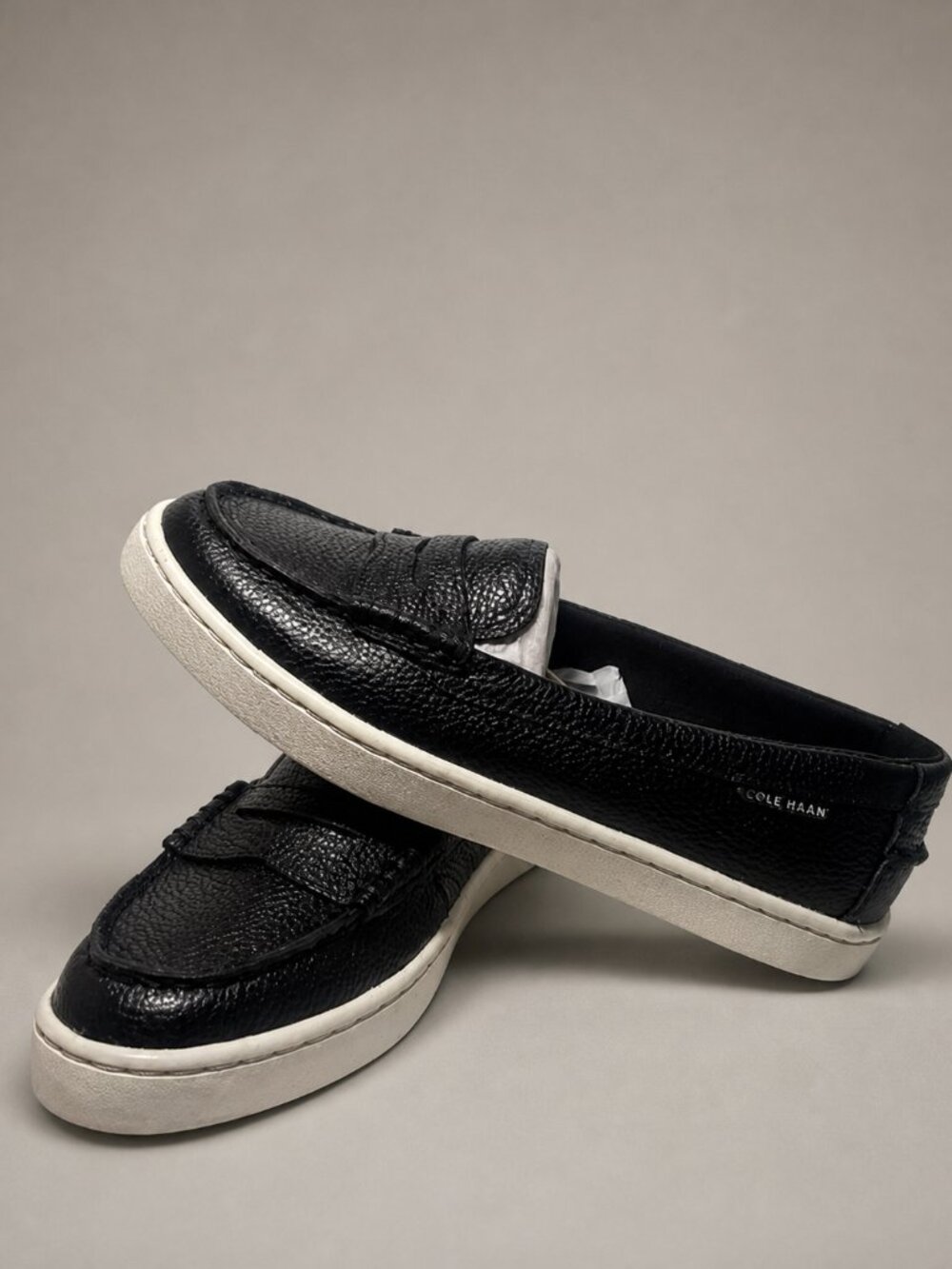 Cole Haan Nantucket Penny Loafers Women’s 5.5B Black Pebbled Leather